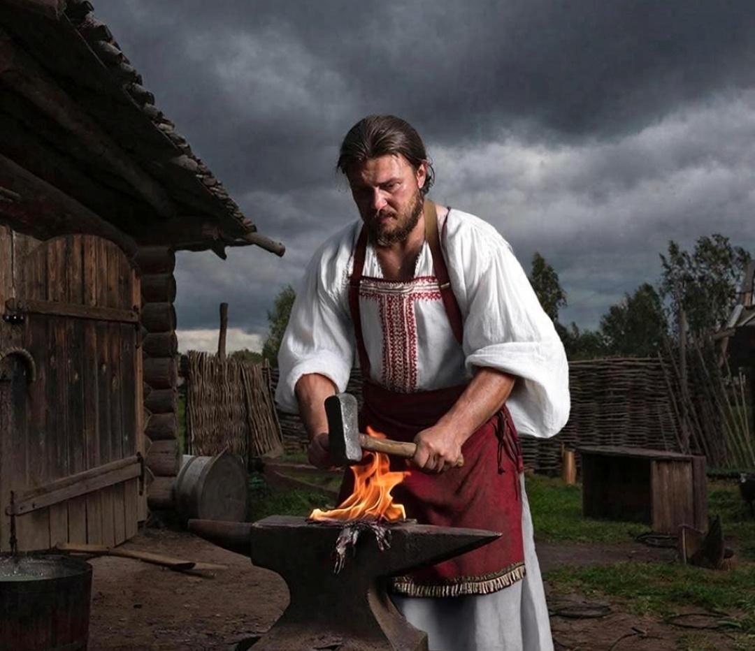 Кузнец в Древней Руси.