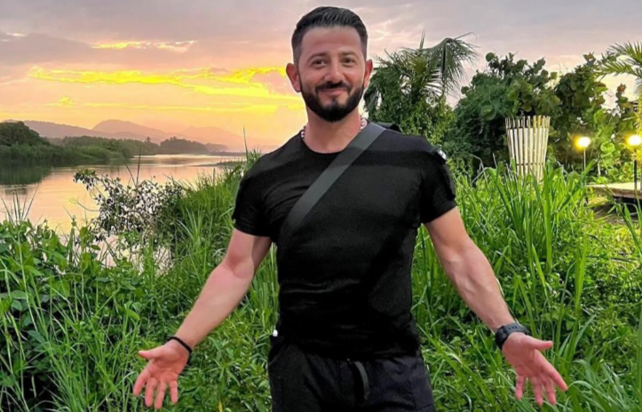 Михаил Галустян