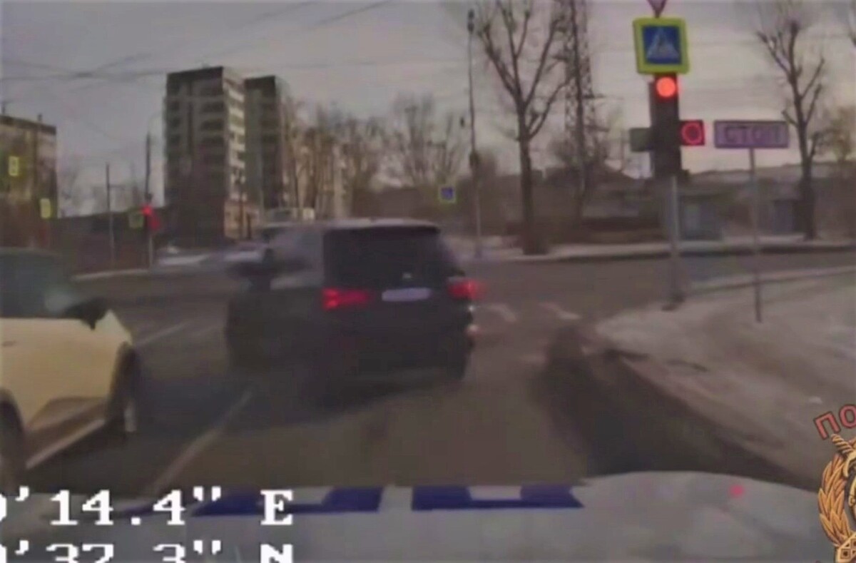     / Источник: Кадр из видео