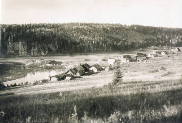 Деревня на реке Чусовой