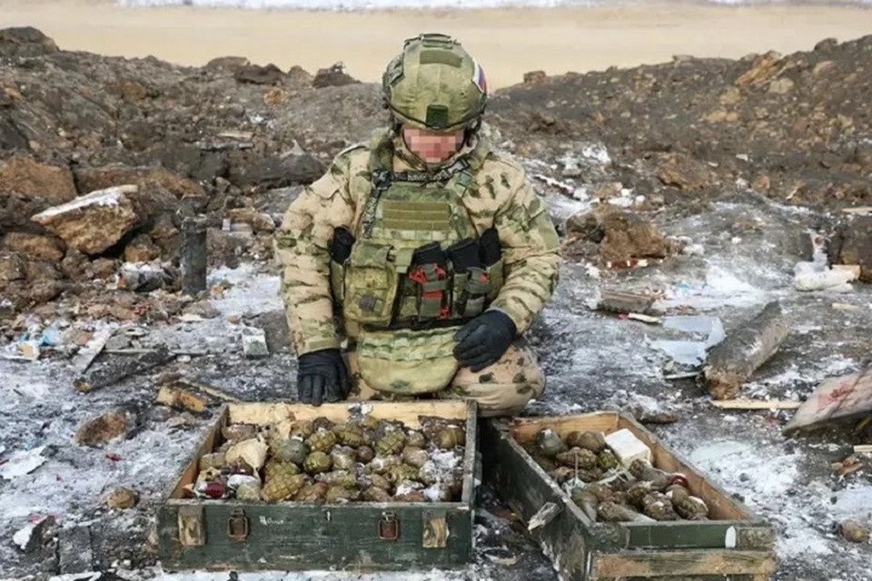    Росгвардейцы уничтожили более 900 боеприпасов, найденных в схронах ВСУ в ДНР. Фото: Росгвардия