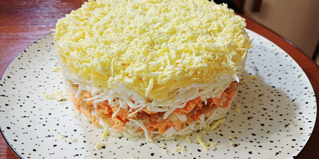 Нежный пушистый салат "Солнышко".