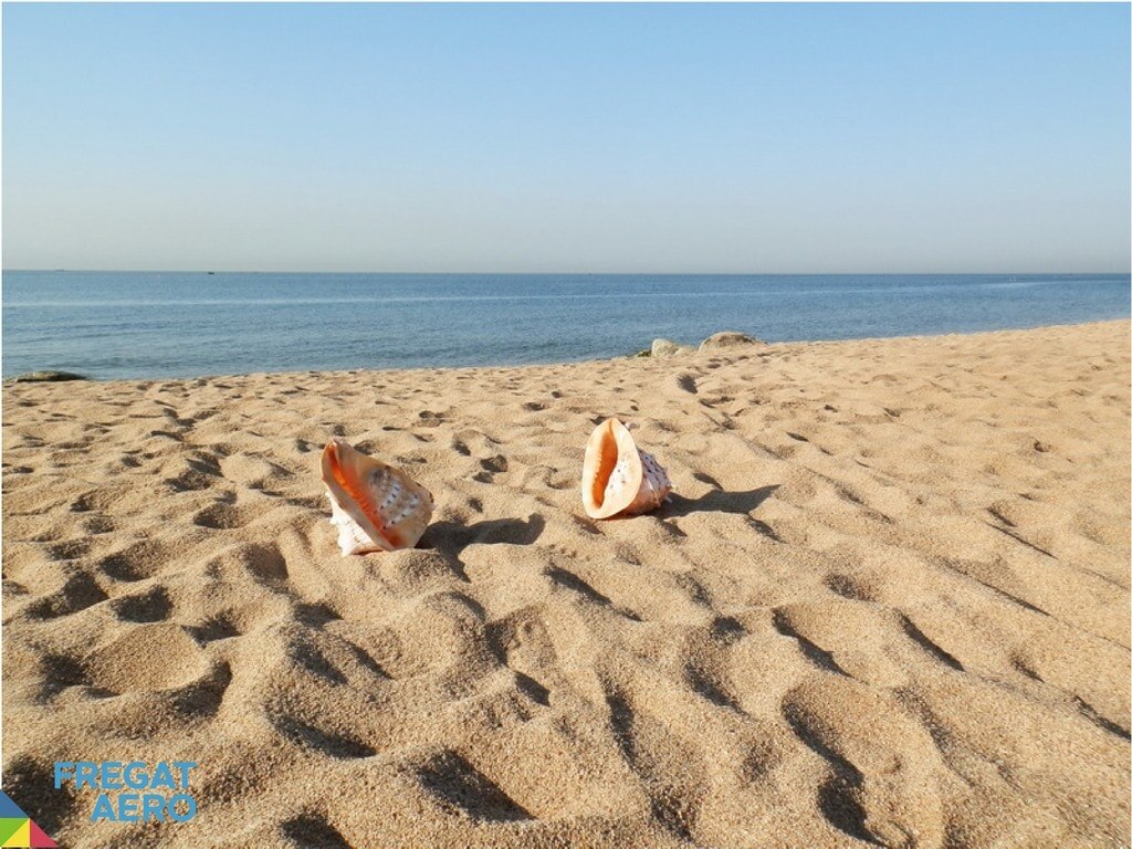 Фото из Интернета, вот такие пляжи