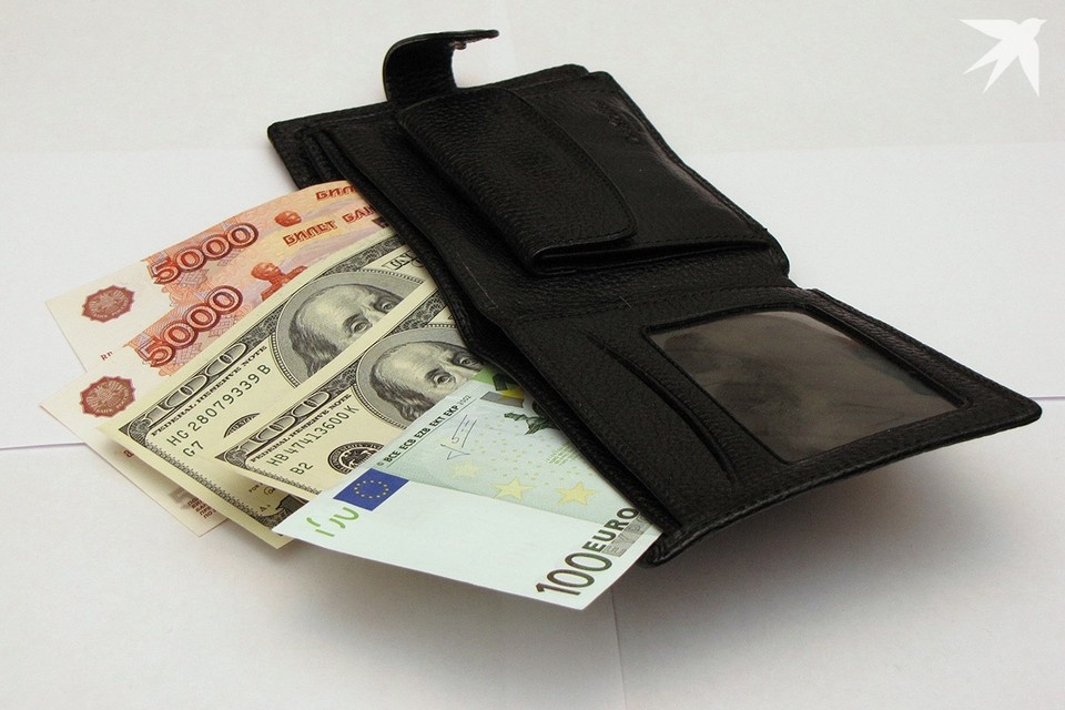    Нацбанк высказался о снижении курса белорусского рубля к российскому. Фото носит иллюстративный характер. РАСЮК Татьяна Витальевна