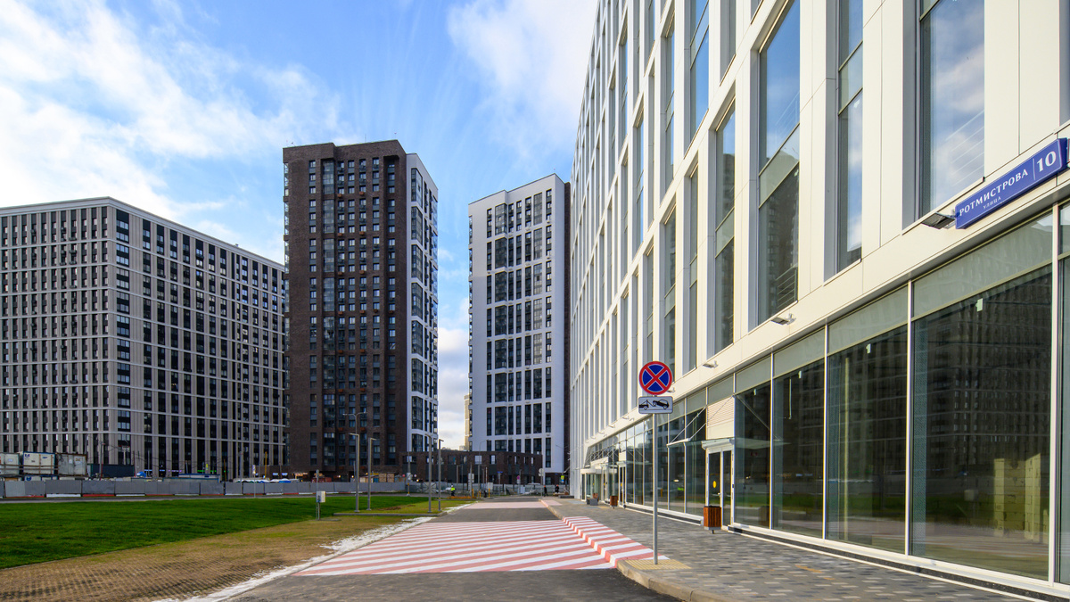 ЖК «Октябрьское поле» — это город в городе со своей инфраструктурой, которой будут пользоваться и ваши специалисты