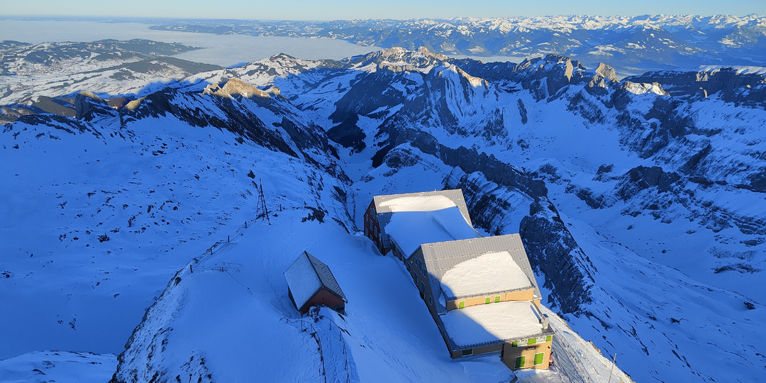 Увидеть 6 стран за 10 минут: фотогеничная гора Швейцарии, о которой мало знают туристы