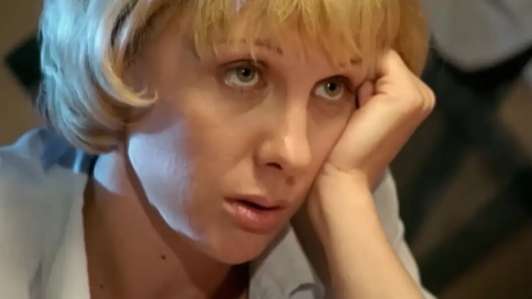    Кадр из сериала "Каменская". 1999-2011. Реж. Юрий Мороз, Александр Аравин, Антон Сиверс, Марат Ким, Егор Анашкин. Студия НТВ Кино, Рекун-Фильм, РТР