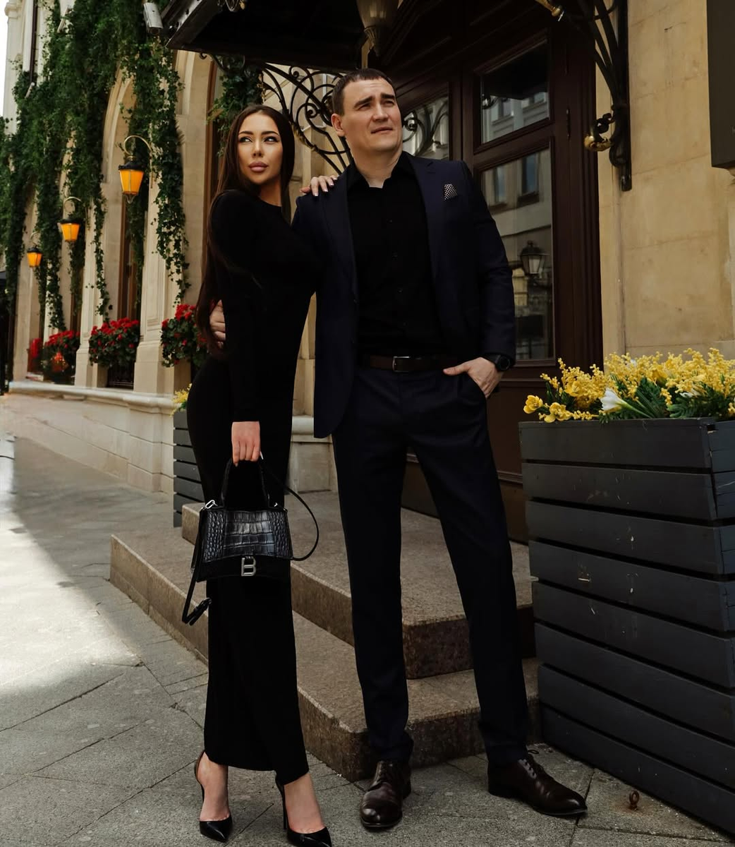 Алёна Рапунцель рассталась