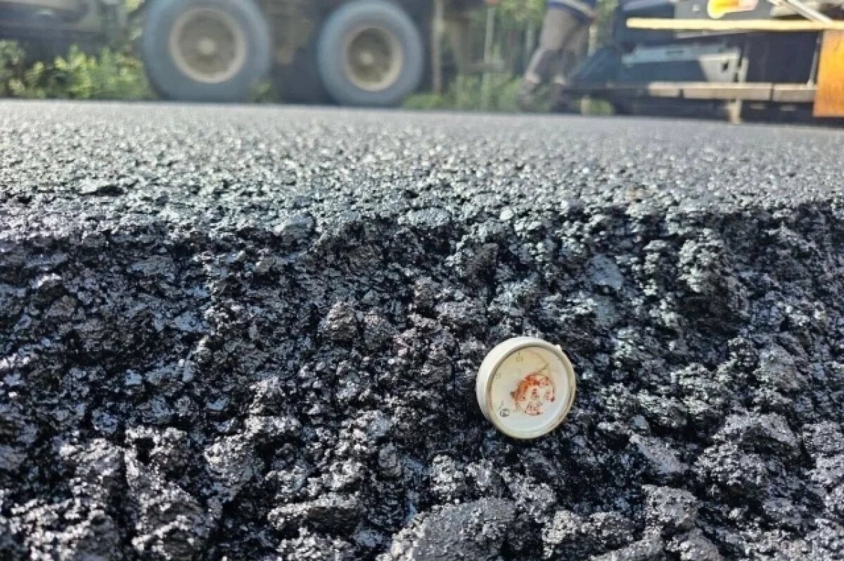    Ключевую трассу Салехард — Надым продолжают асфальтировать