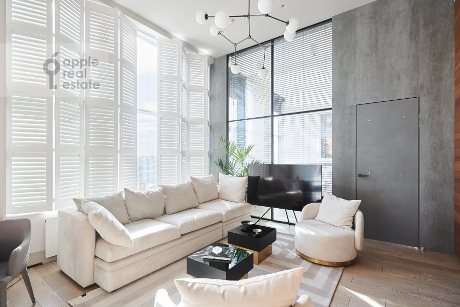 Фото из архива Apple Real Estate