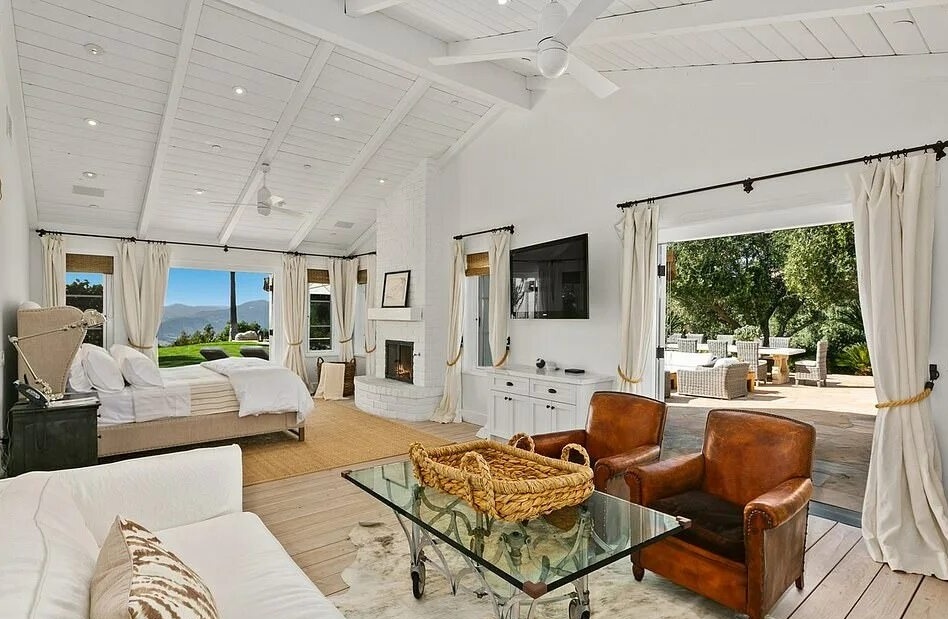 Гостиная Сандры Баллок