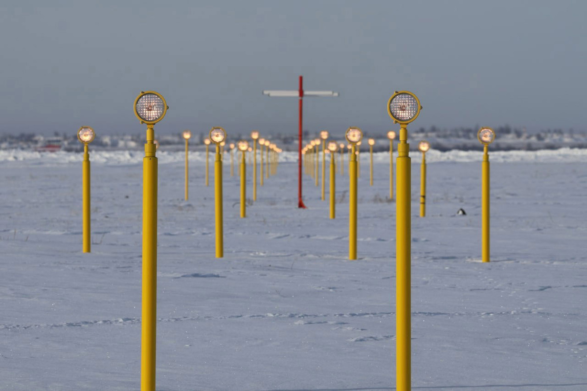    Оренбург аэропорт взлетная полоса огни зима