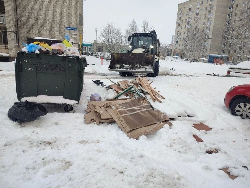    В городе убирают мусор Пресс-служба администрации города Тамбова