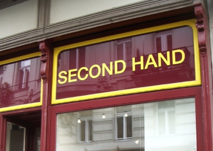 какая-то вывеска из интернета