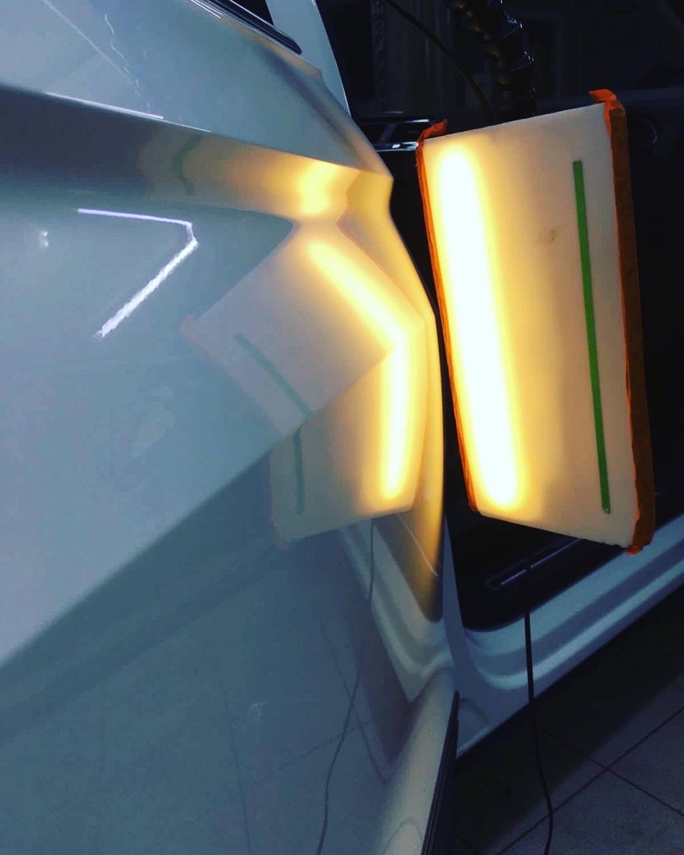 удаление вмятин без покраски студия detailing-russia.ru