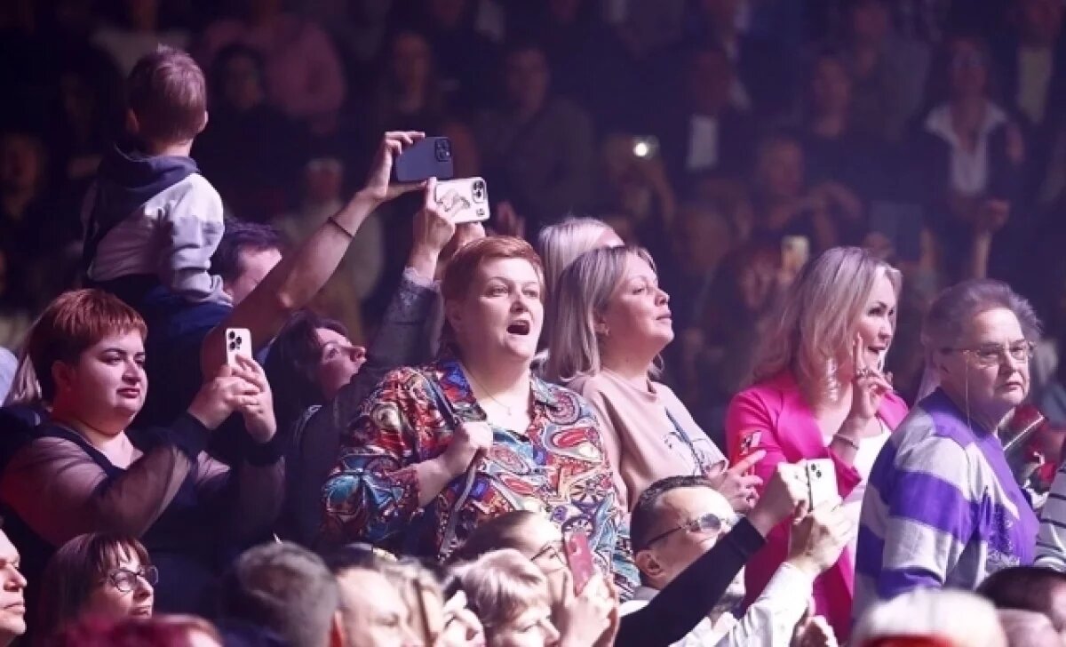    Крид, Свик, Михайлов.