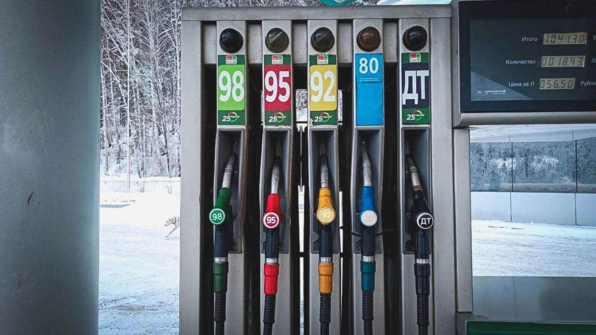    На тюменских АЗС за месяц топливо подорожало 60 копеек   1MI