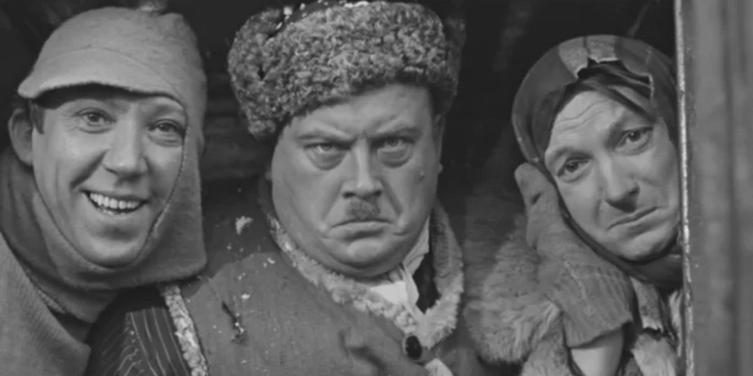 Как рождалась легенда СССР: скандалы, взрывы и укусы на съемках первой комедии про Труса, Балбеса и Бывалого