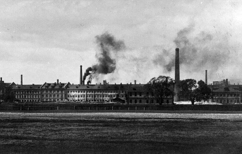 Панорамный вид на фабрику