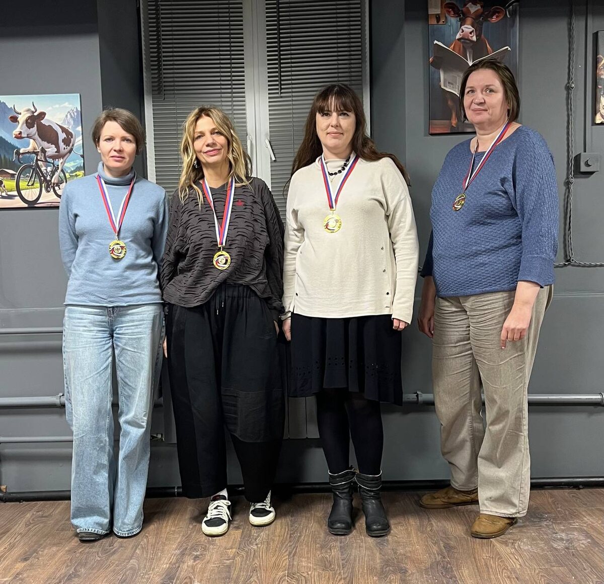 Команда "Олимп":  Анна Гулевич, Ольга Фирсова, Ольга Воробейчикова, Татьяна Пономарева (слева направо)