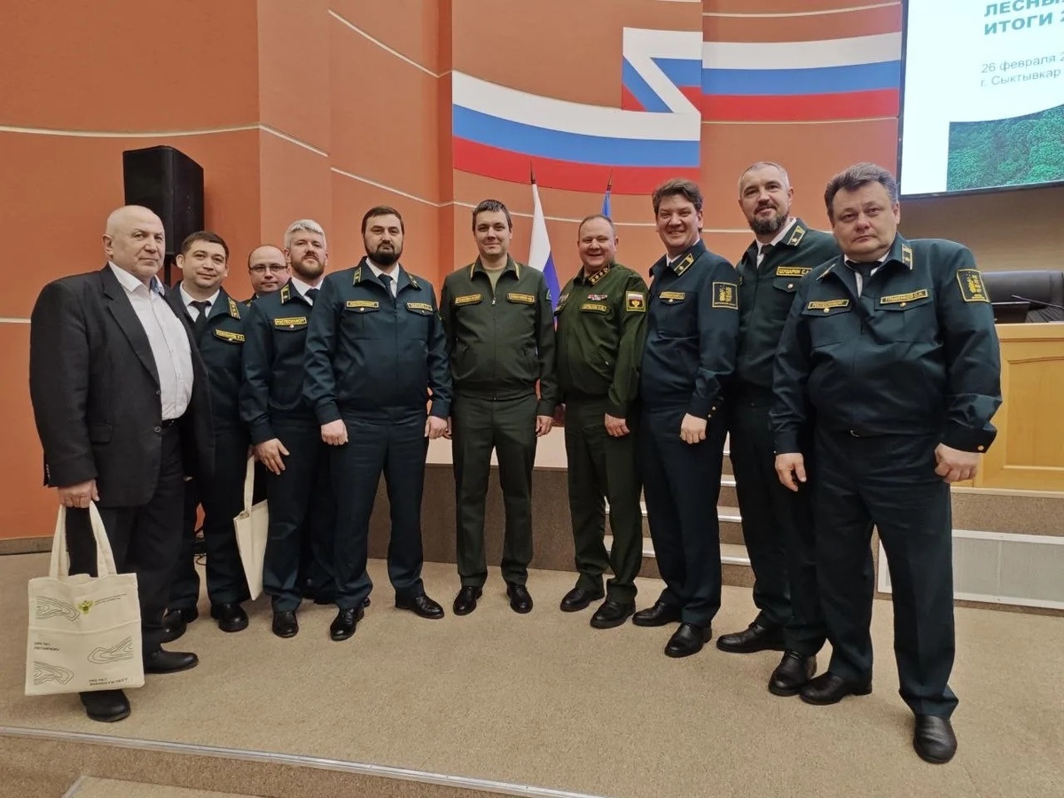 Директора ряда филиалов Рослесинфорга приняли участие в работе окружого совещания Рослесхоза по развитию лесного хозяйства в СЗФО