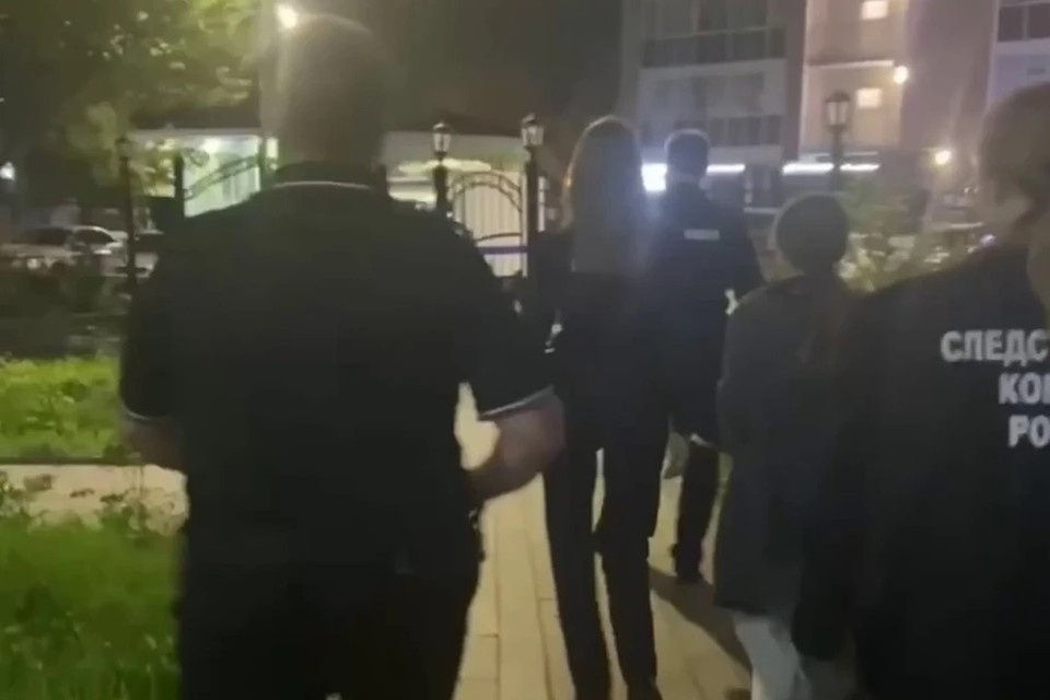    Суд оставил в силе штраф девушке в 1 млн рублей за танец на мемориале на Кургане. Фото; СУ СКР по Курганской области