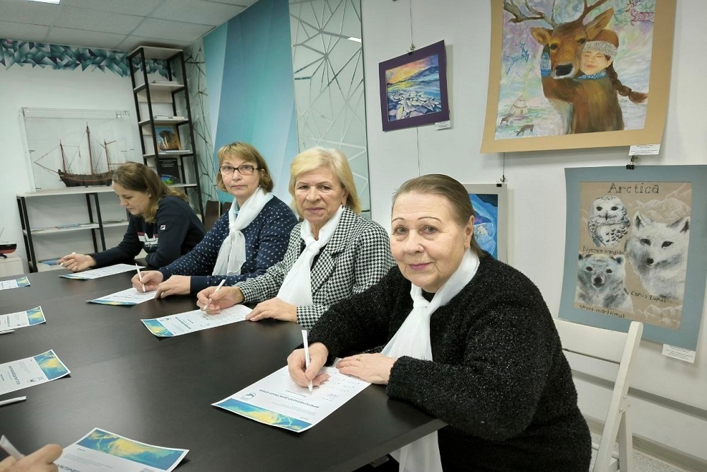    Одна из главных площадок диктанта открылась в визит-центре "Арктическое посольство" нацпарка "Русская Арктика" / Татьяна Сухановская
