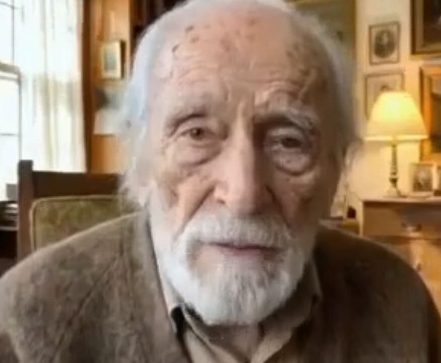 Старик из видео 