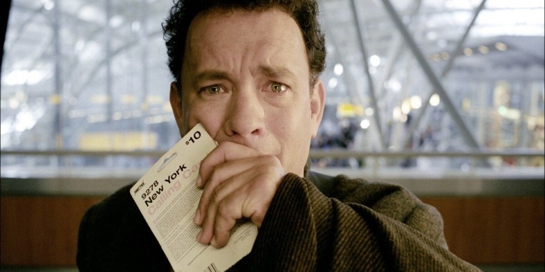 «Терминал»: история о человечности в мире бюрократии