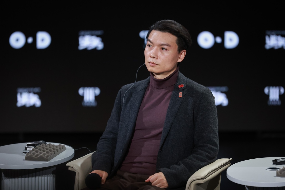     / НЦ "Россия"