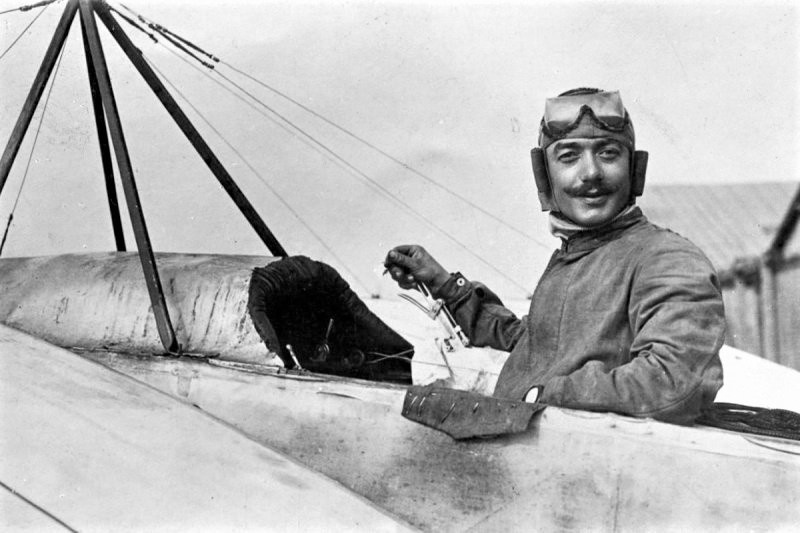 Адольф Пегу.