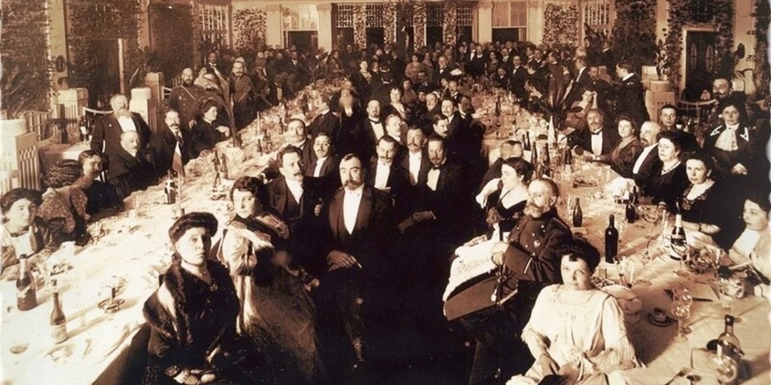 Что ели на балах в Российской империи: меню одного вечера