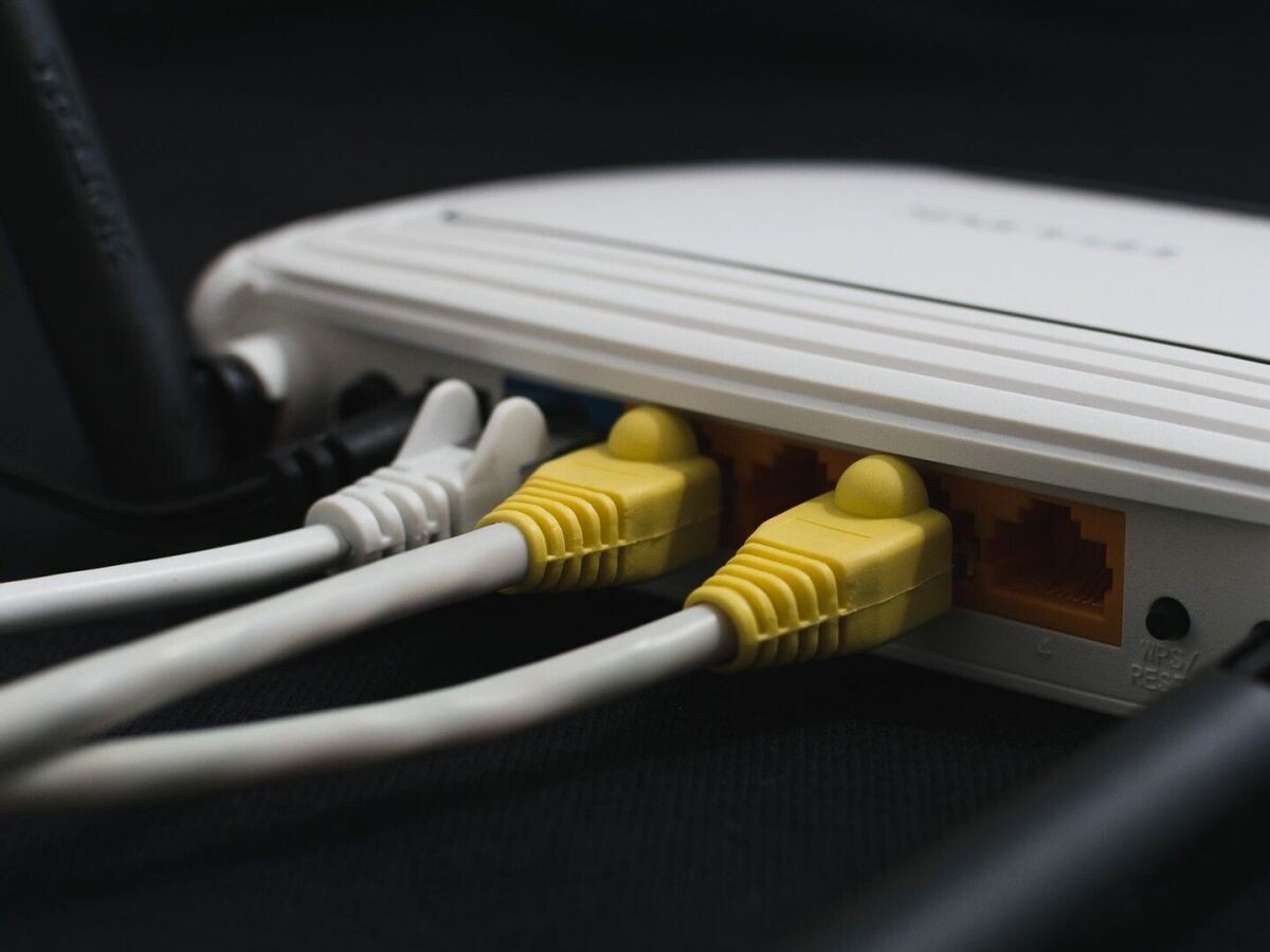    В России резко выросли продажи роутеров. Почему?