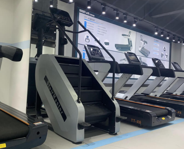 Выбери свой степпер для занятий (изображение из открытых источников)
