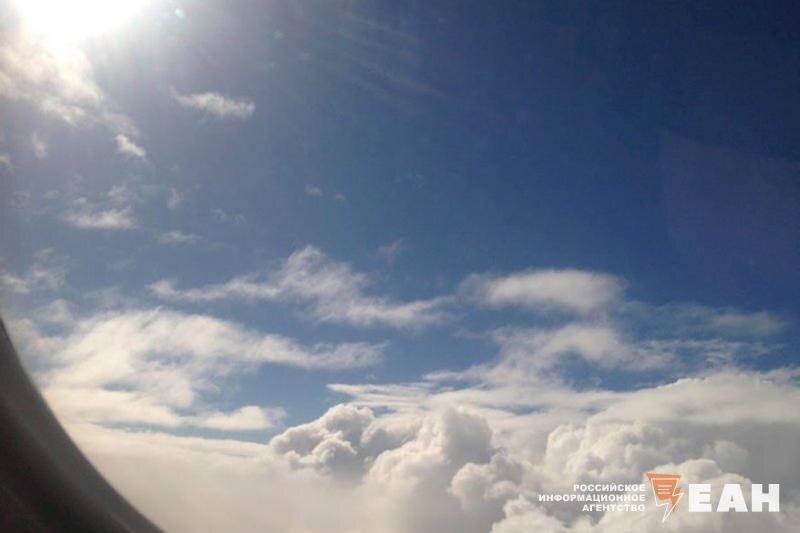    ЕАН / Небо из иллюминатора