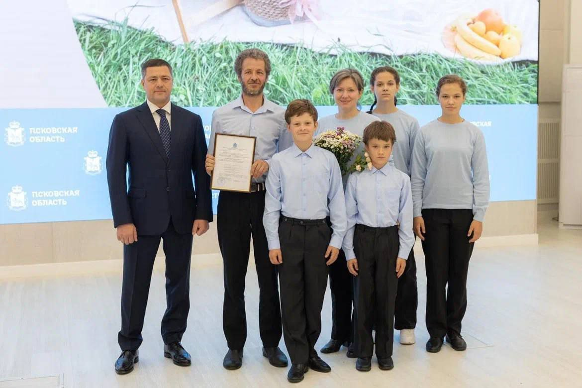 Фото из соцетей