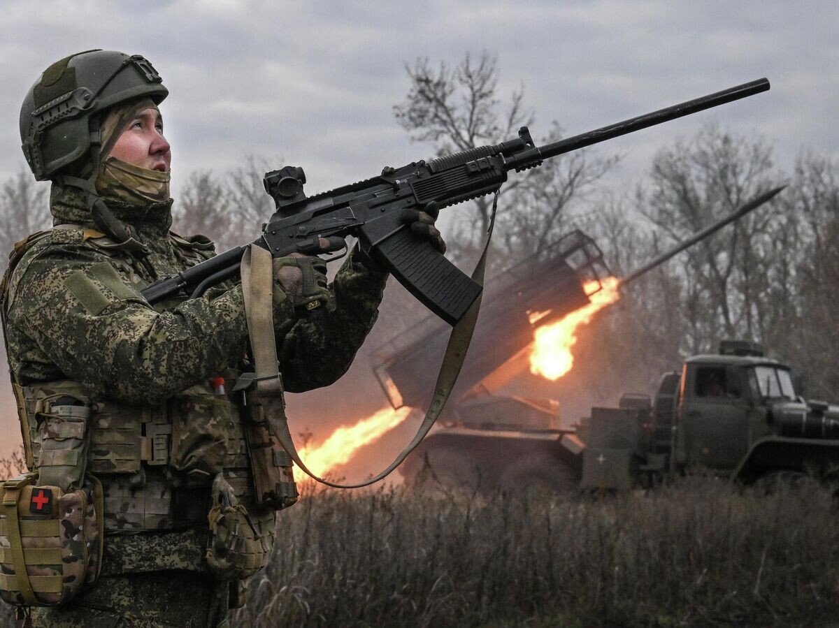    Боевая работа РСЗО "Град" в зоне СВО | © РИА Новости / Станислав Красильников