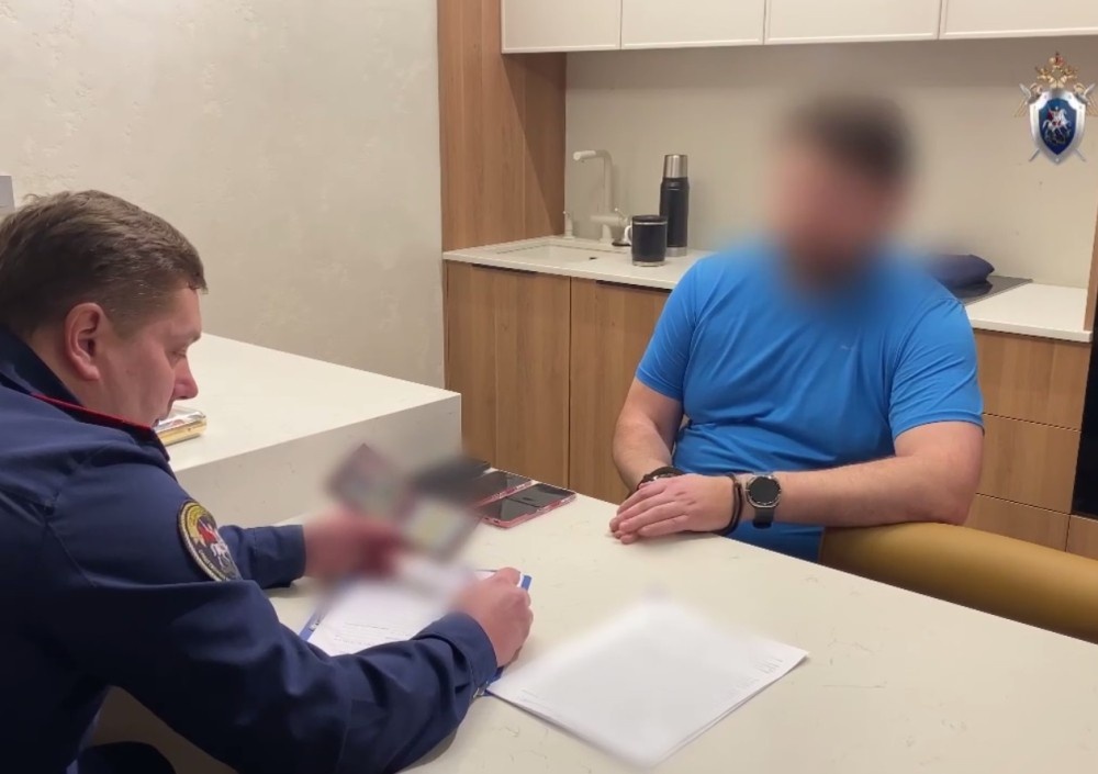    Директор нижегородского АНО подозревается в получении взятки в 800 тыс. рублей