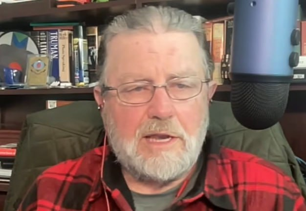 Фото: Prt Scr youtube.com / Danny Haiphong