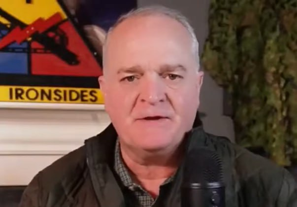 Фото: Prt Scr youtube.com / Daniel Davis / Deep Dive