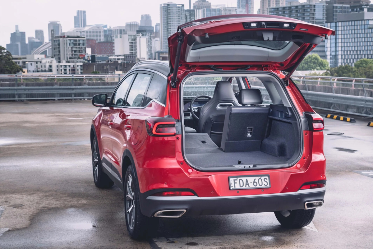 Удобство и объем багажника – один из решающих факторов при анализе практичных кроссоверов