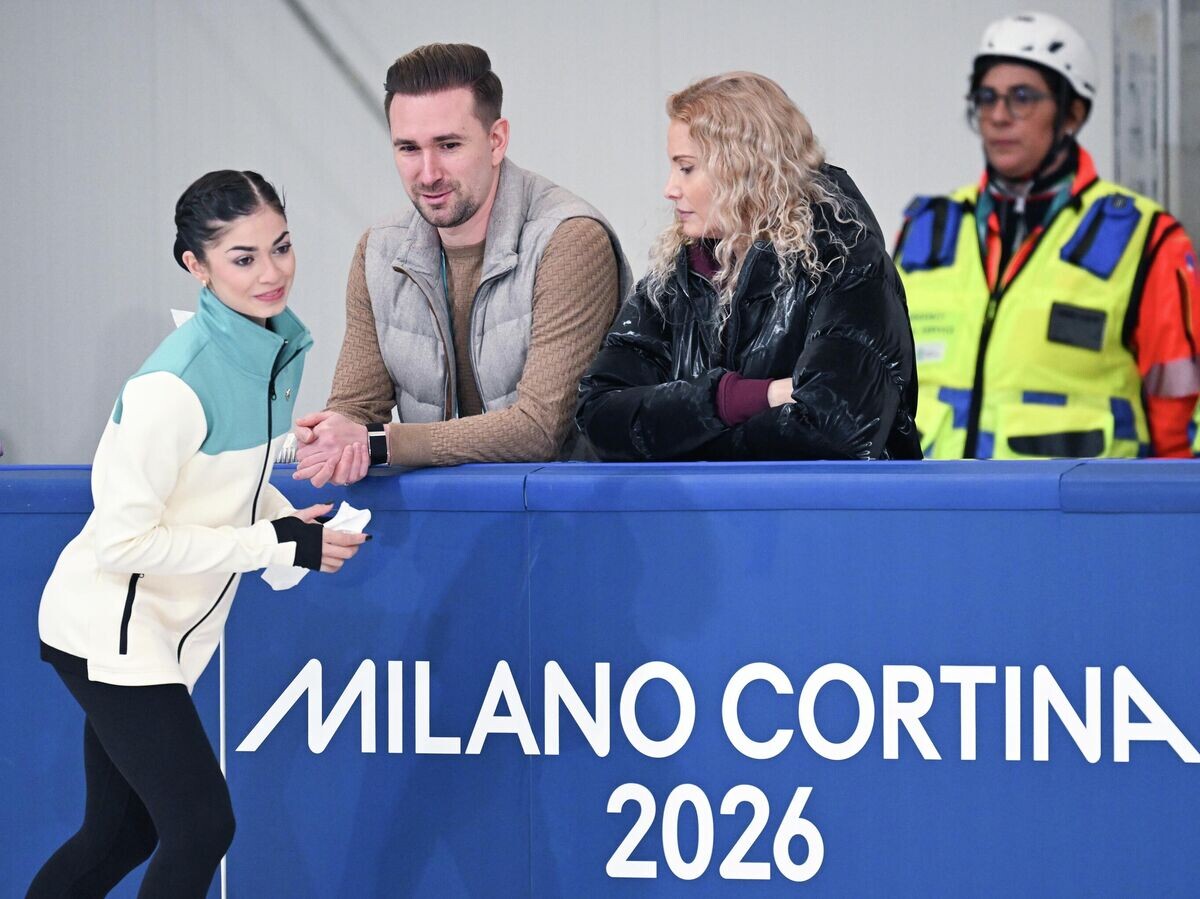    Аделия Петросян, Даниил Глейхенгауз и Этери Тутберидзе | © РИА Новости / РИА Новости