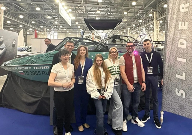 На судостроительной выставке Тверская область представила пластиковые катера