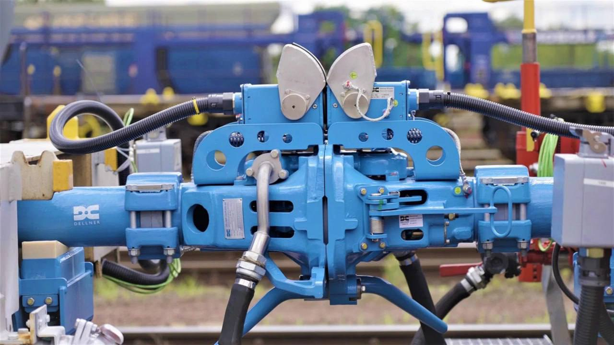 Автосцепка от Dellner Couplers. Источник: Dellner Couplers