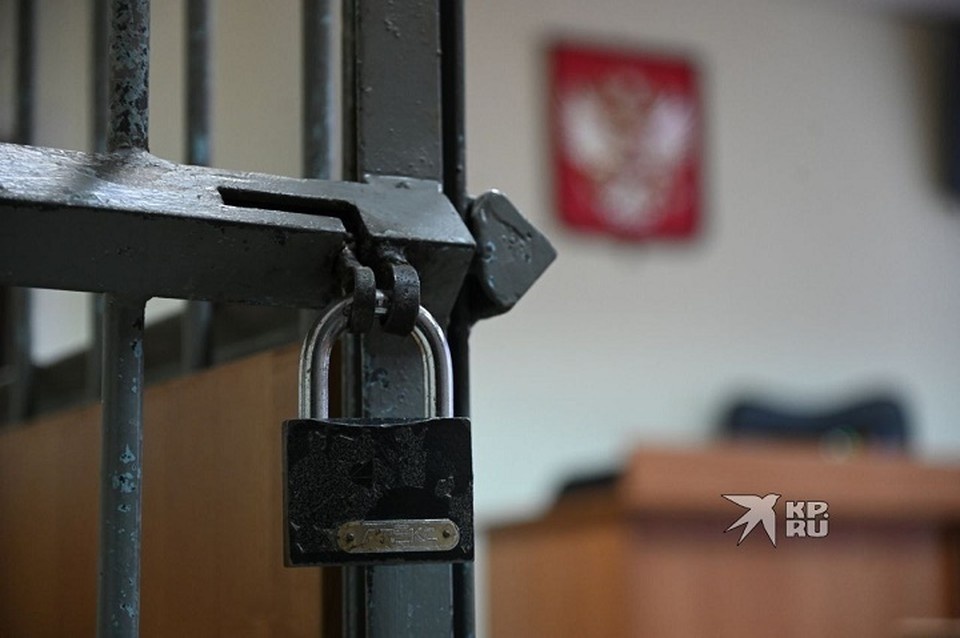    В Екатеринбурге продлили срок пребывания под стражей криминальному авторитету Ольга ЮШКОВА