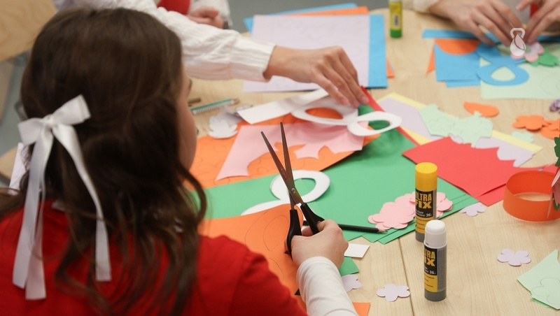   На мастер-классе дети смогут сделать подделку к Международному женскому дню Фото: Дмитрий Ахмадуллин / / ИА «Победа26»