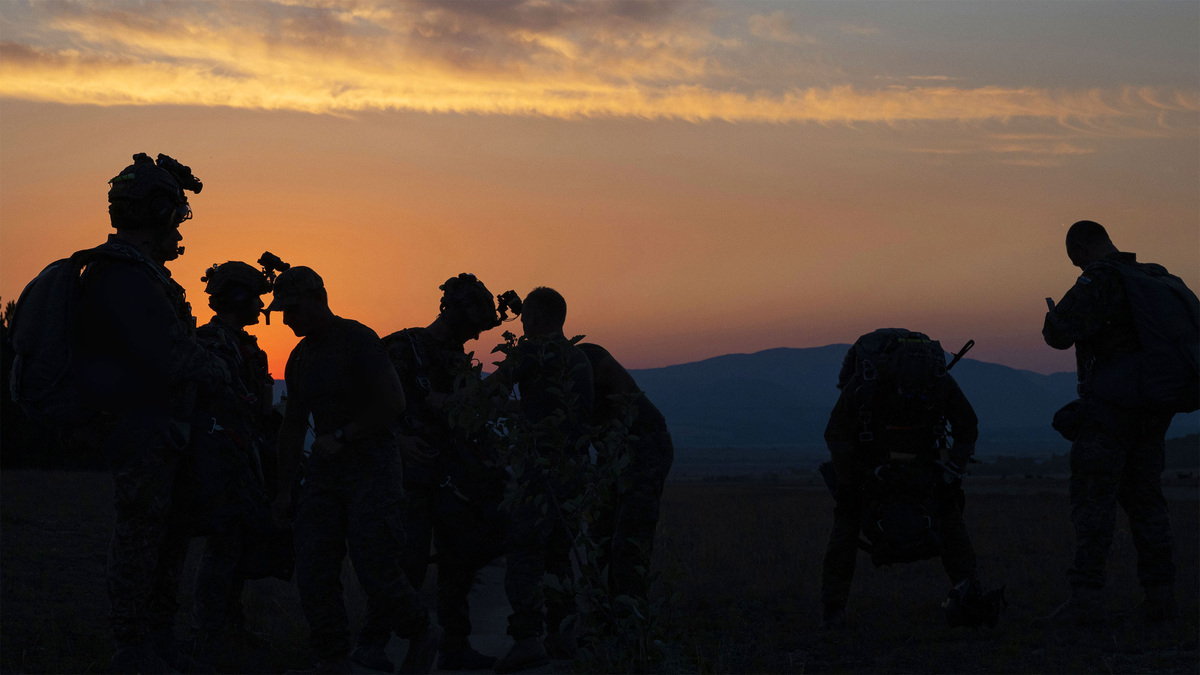    Европейские военные/GLP