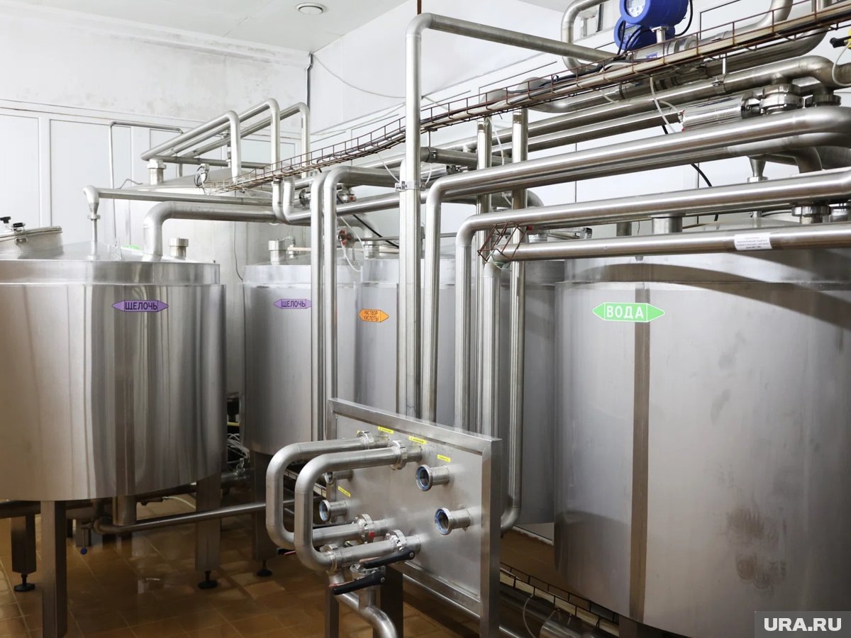    По данным Роспотребнадзор, около 18% молочных товаров на прилавках — фальсификат