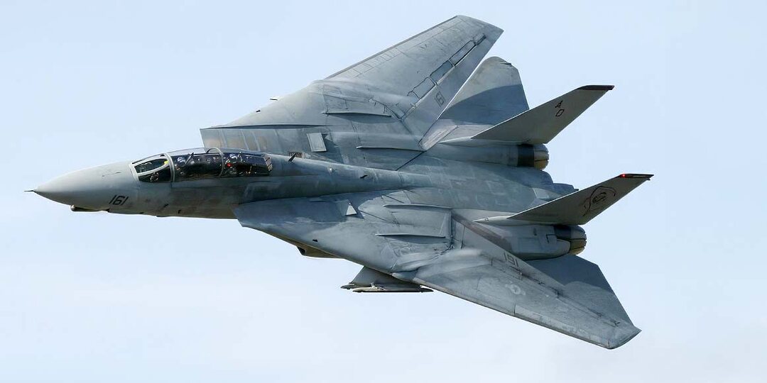F-14 Tomcat: Как собственные двигатели сгубили технологичную машину?