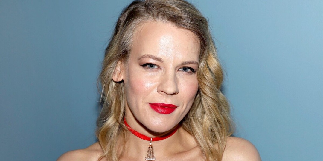 Тихо стала мамой в 37, не кричала о боли, но сыграла сильнейшие роли. Моя колонка про Сашу Ребенок